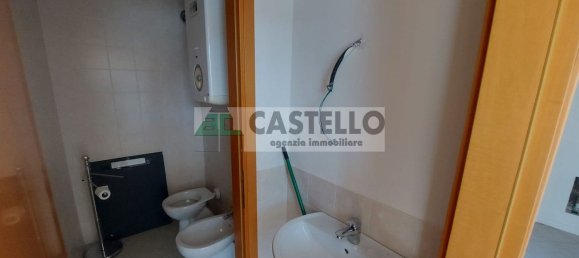 73m² Office in Padua, Italy No. 112803 7