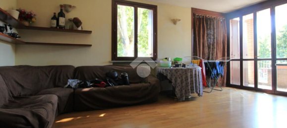 2 bedrooms Apartment in Cadelbosco di Sopra, Italy No. 257857 3