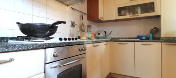 2 bedrooms Apartment in Cadelbosco di Sopra, Italy No. 257857 9