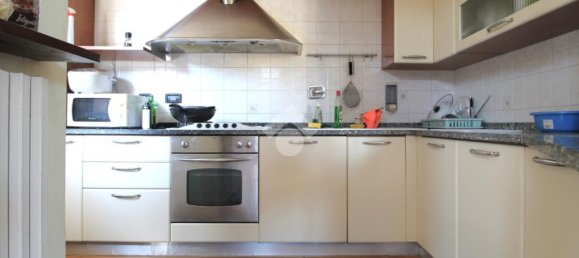 2 bedrooms Apartment in Cadelbosco di Sopra, Italy No. 257857 10