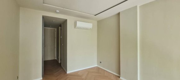 3 bedrooms Condo in Bangkok, Thailand No. 6440 8