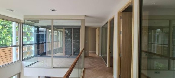 3 bedrooms Condo in Bangkok, Thailand No. 6440 4