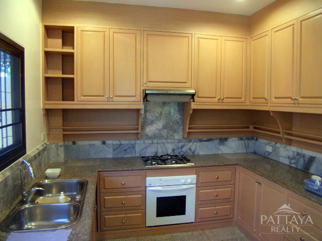 Кафе / ресторан с 3 спальнями в Паттайя, Таиланд № 1575