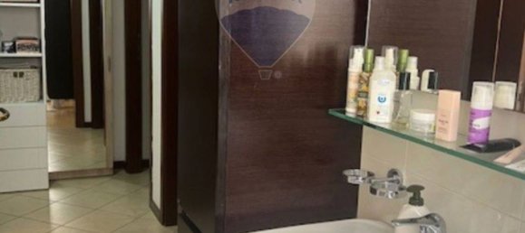 2غرفة منزل ذو طابقين في Guastalla, Italy رقم 196282 12