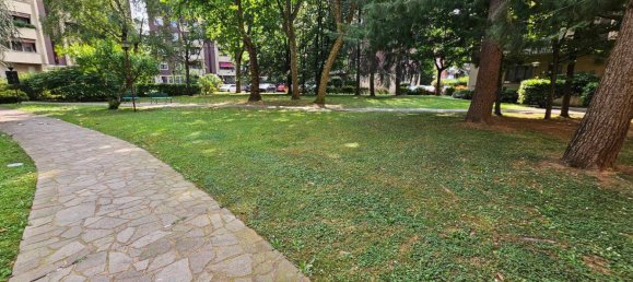 4 Schlafzimmer Wohnung in Milan, Italy, Nr. 348637 9