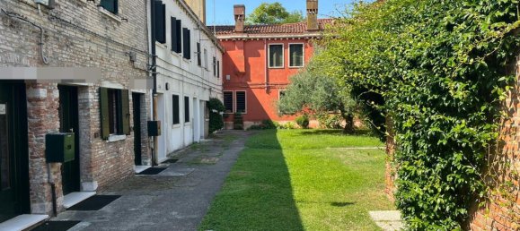 3 rooms Duplex in Venice, Italy No. 309065 24