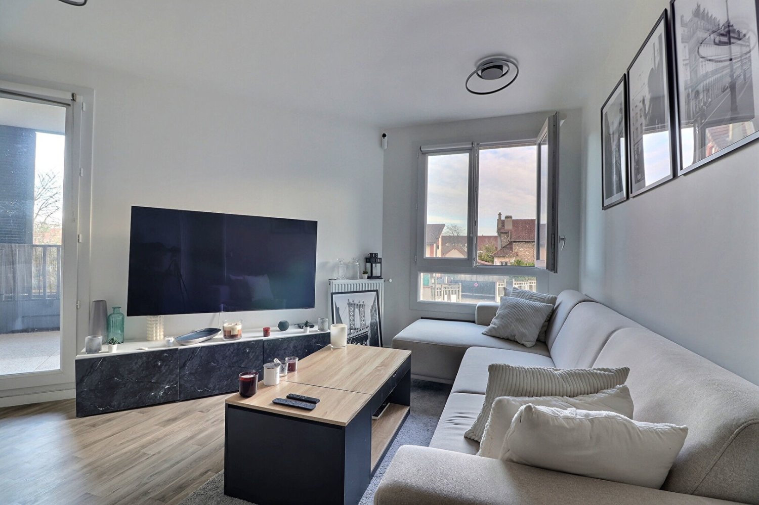 Квартира с 1 спальней в Монтиньи-ле-Кормей, Франция № 165427