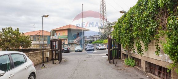 3 bedrooms Apartment in Catania, Italy No. 235864 5