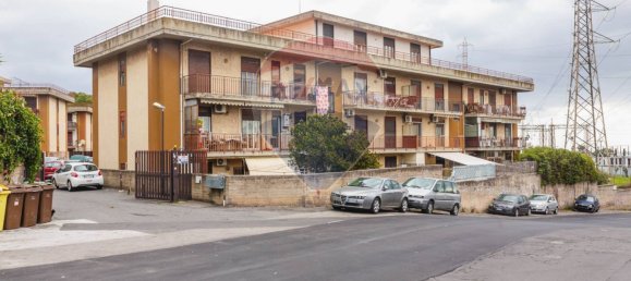 3 bedrooms Apartment in Catania, Italy No. 235864 16