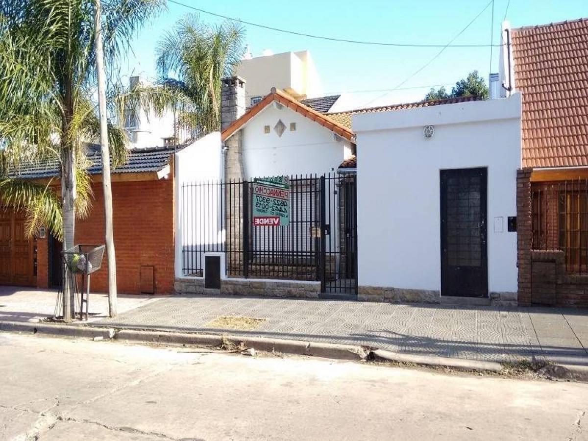 3 bedrooms House in Bermudez, Argentina No. 59711