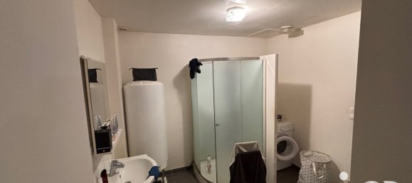 303m² Building in Denain, France No. 46378 9