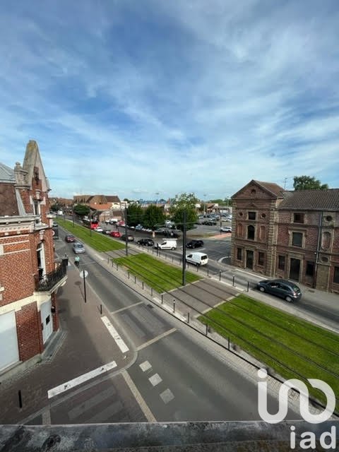 303m² Building in Denain, France No. 46378