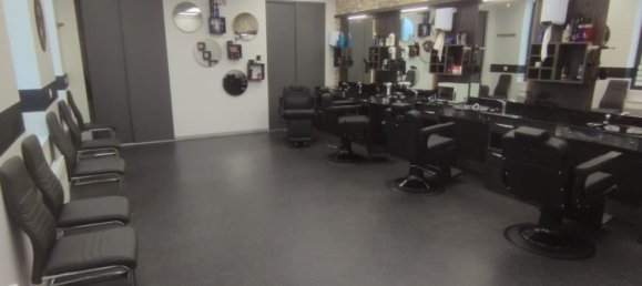 303m² Building in Denain, France No. 46378 2