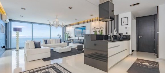 4 bedrooms Villa in Calheta, Portugal No. 208832 11