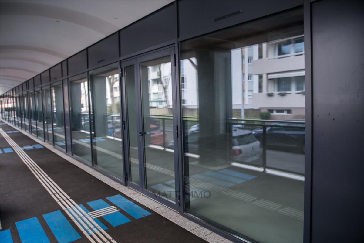 Escritório em Guebwiller, France 85 m² N.º 95276