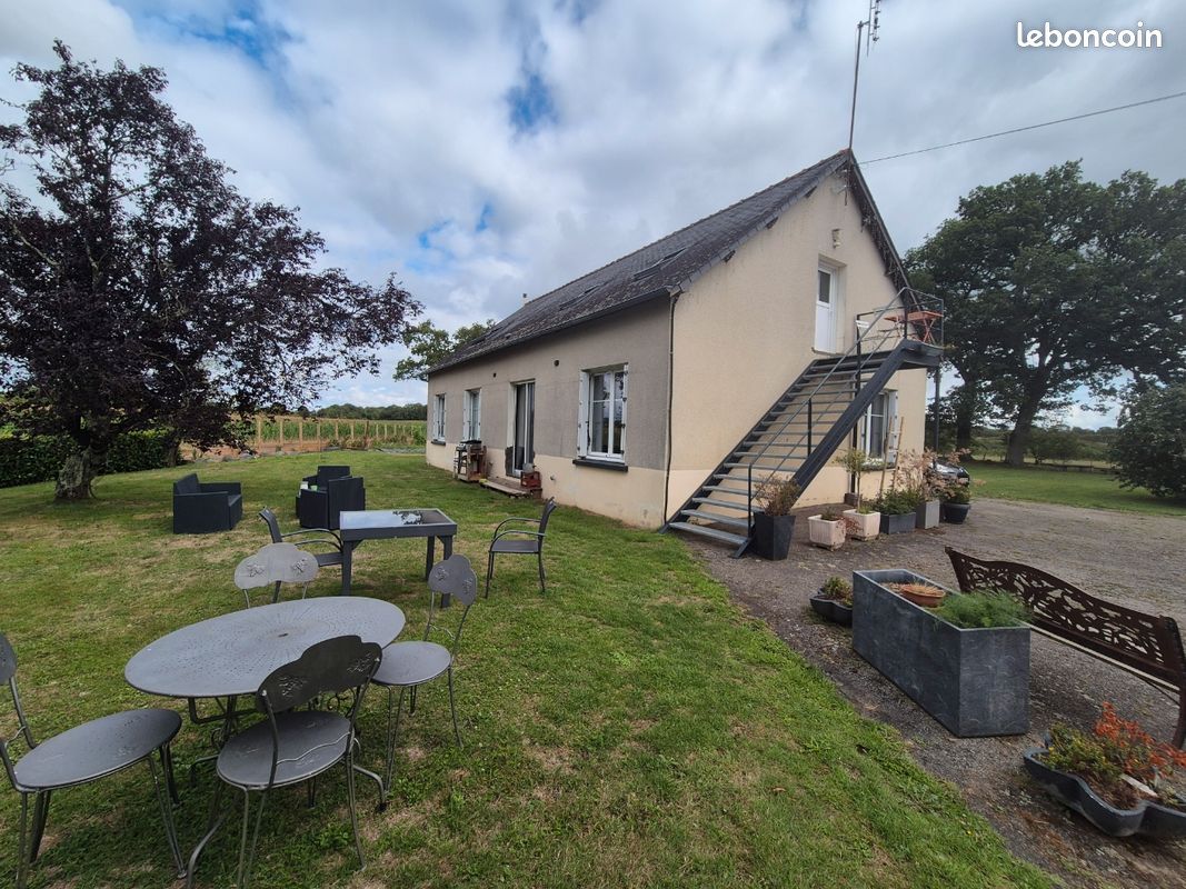 5 bedrooms House in Sainte-Anne-sur-Vilaine, France No. 285870