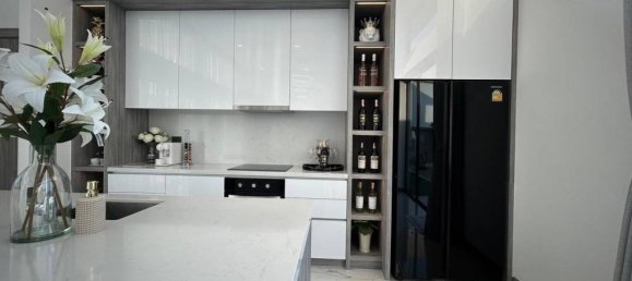 Villa de 3 dormitorios en Bang Lamung, Thailand No. 58608 2