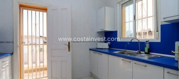 3 bedrooms House in Rojales, Spain No. 133330 6