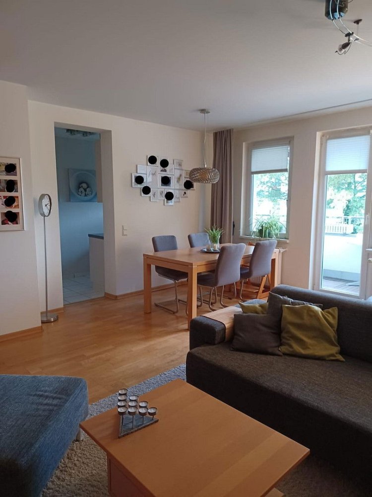3 bedrooms Apartment in Dusseldorf, Germany No. 266613
