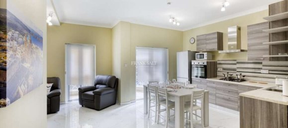 2 غرف نوم بانتهاوس في Marsaskala, Malta رقم 8167 24