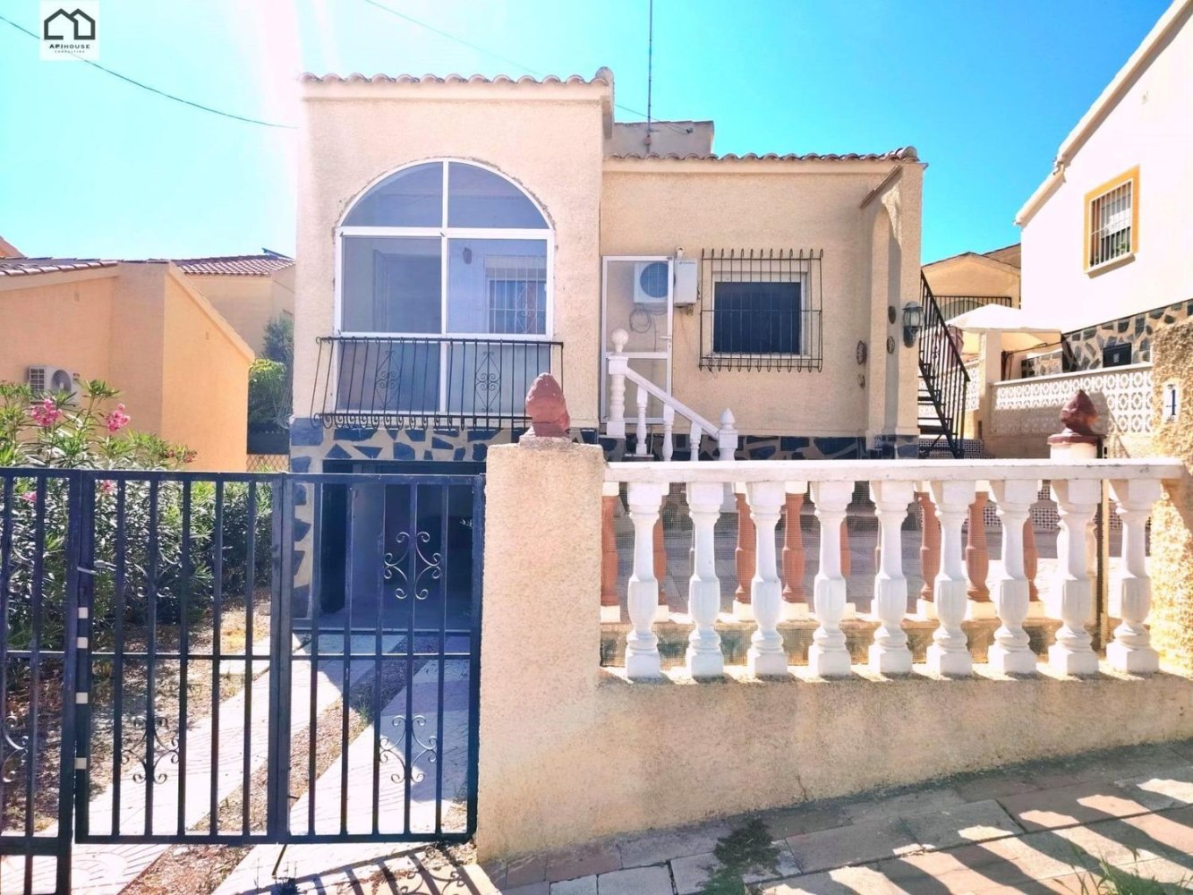 3 Schlafzimmer Haus in San Fulgencio, Spain, Nr. 259113