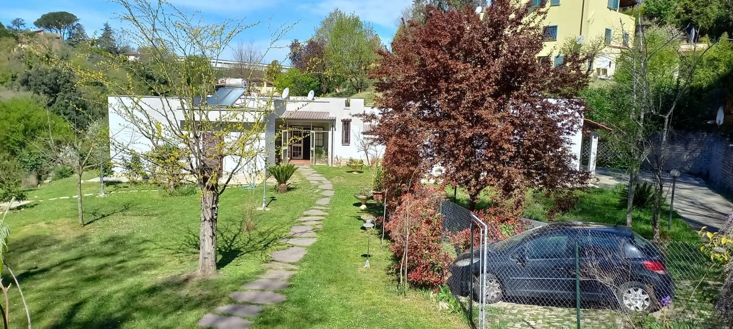 Villa de 10 dormitorios en Rignano Flaminio, Italy No. 321580