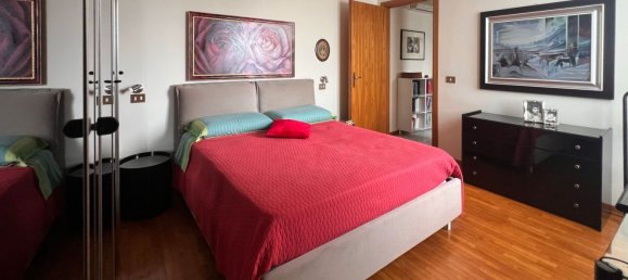 5 bedrooms Penthouse in Reggio Emilia, Italy No. 341754 14