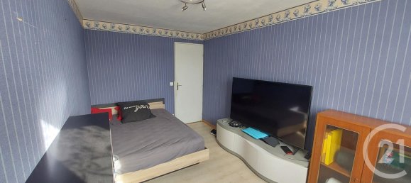 3 bedrooms House in Pithiviers, France No. 68905 6