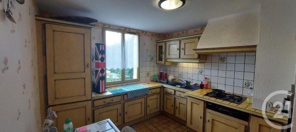 3 bedrooms House in Pithiviers, France No. 68905 2