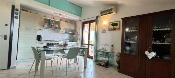 Квартира с 5 комнатами в Масса, Италия № 150318 18