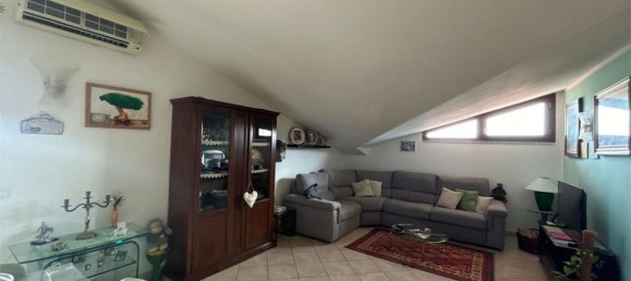 Квартира с 5 комнатами в Масса, Италия № 150318 15