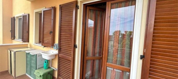 Квартира с 5 комнатами в Масса, Италия № 150318 10