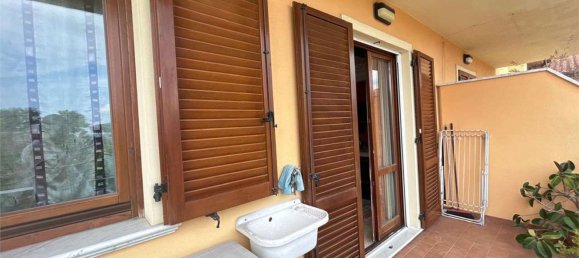 Квартира с 5 комнатами в Масса, Италия № 150318 27