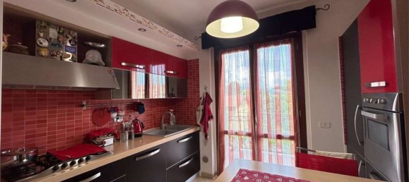 Квартира с 5 комнатами в Масса, Италия № 150318 6