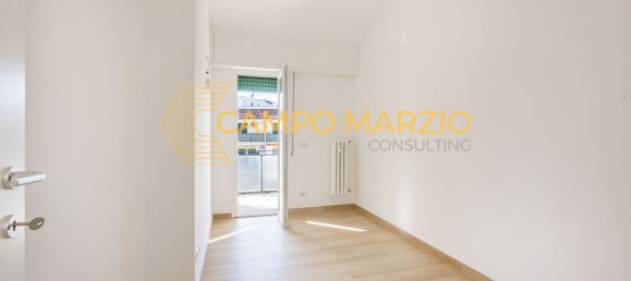 3 Schlafzimmer Wohnung in Rome, Italy, Nr. 334117 10