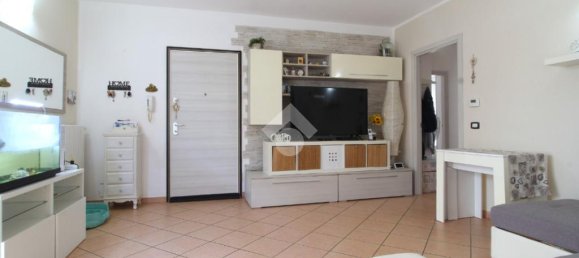 2 bedrooms Apartment in Reggio Emilia, Italy No. 316237 2
