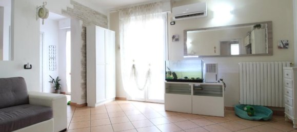 2 bedrooms Apartment in Reggio Emilia, Italy No. 316237 9