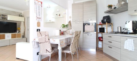 2 bedrooms Apartment in Reggio Emilia, Italy No. 316237 11