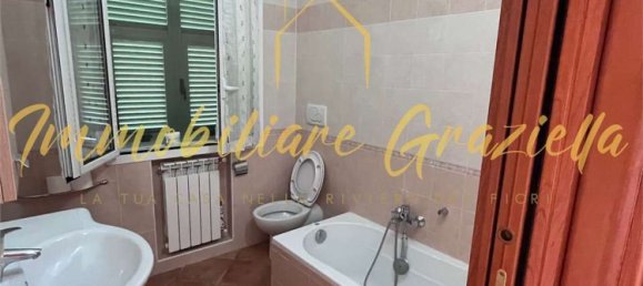 Apartamento de 8 habitaciónes en Vallebona, Italy No. 194502 10