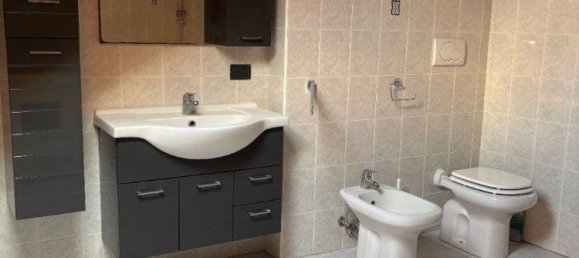 2غرفة شقة في Vedano Olona, Italy رقم 334179 19