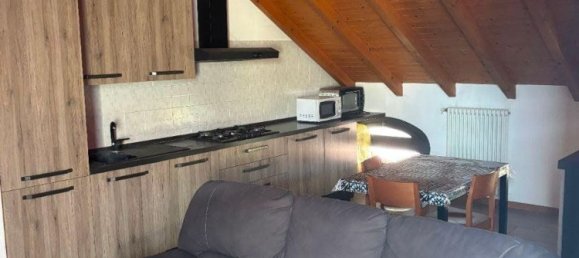 2غرفة شقة في Vedano Olona, Italy رقم 334179 4