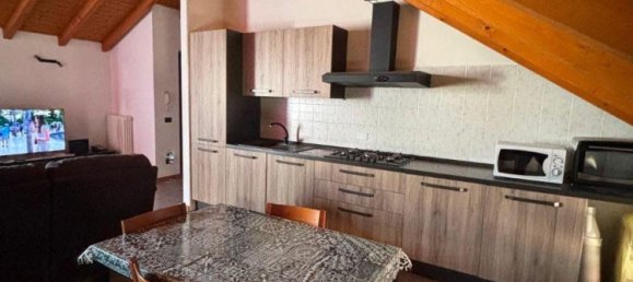 2غرفة شقة في Vedano Olona, Italy رقم 334179 3