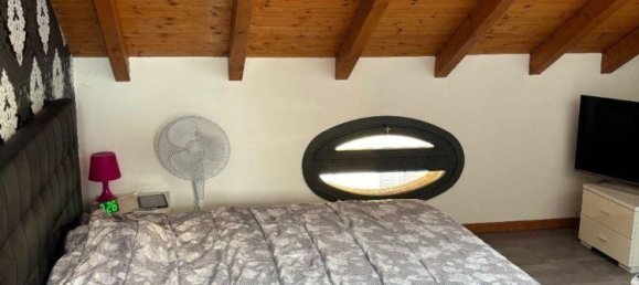 2غرفة شقة في Vedano Olona, Italy رقم 334179 13