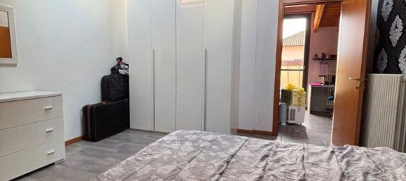 2غرفة شقة في Vedano Olona, Italy رقم 334179 11
