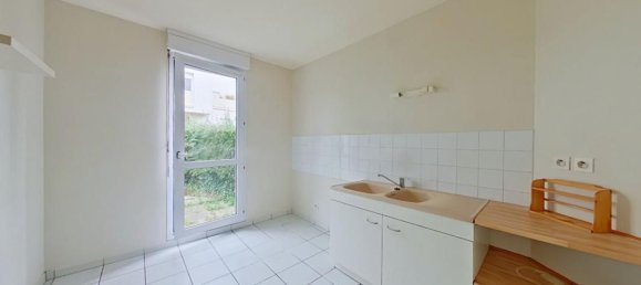 1 bedroom Apartment in Saint-Avertin, France No. 155357 10