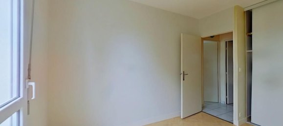 1 bedroom Apartment in Saint-Avertin, France No. 155357 12