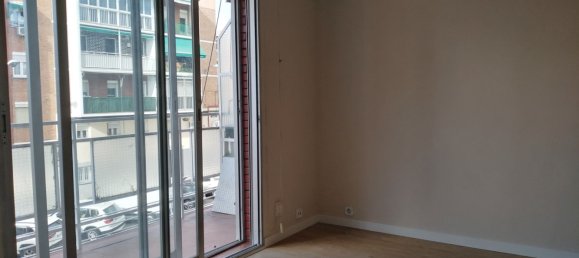 Apartamento de 1 dormitorio en Madrid, Spain No. 189344 3