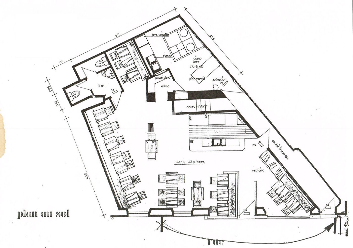 5 bedrooms Building in Chartres, France No. 89588