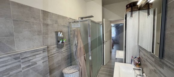Apartamento de 3 dormitorios en Vignola, Italy No. 29261 30