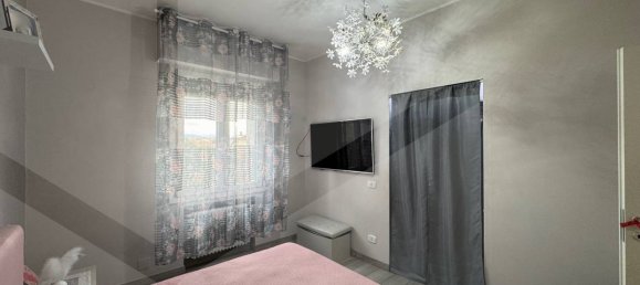 Apartamento de 3 dormitorios en Vignola, Italy No. 29261 5